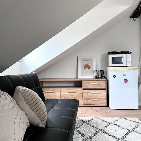 Loft Close To Metro Palmovka *