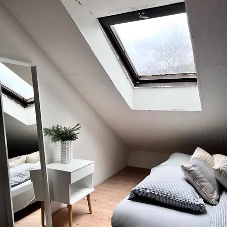 Loft Close To Metro Palmovka